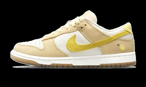 nike dunks low lemonade